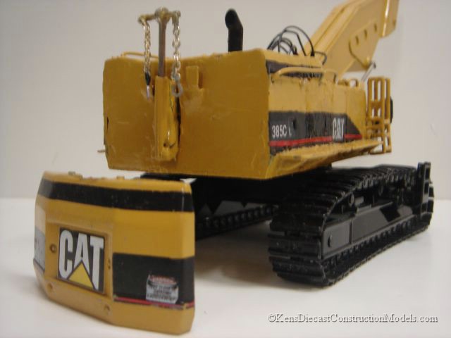 CAT 385C L UHD